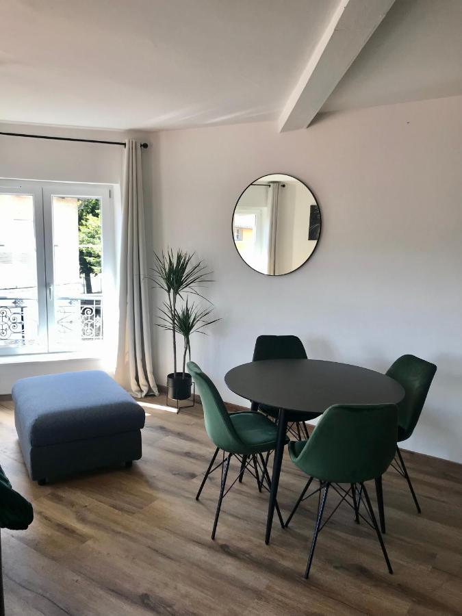 Chez Mick Et Sarah : Vert L'Industriel Le Puy-en-Velay Exteriör bild